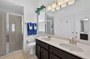 2596 Sand Hill Point Cir, Davenport, FL 33837 - Photo 38