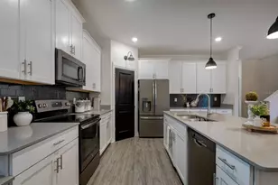 7542 Summerlake Groves St, Winter Garden, FL 34787 - Photo 6