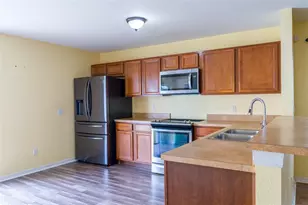 15641 Galbi Dr, Orlando, FL 32828 - Photo 10