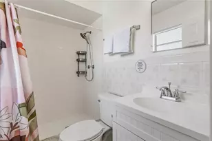 842 Nana Ave, Orlando, FL 32809 - Photo 20
