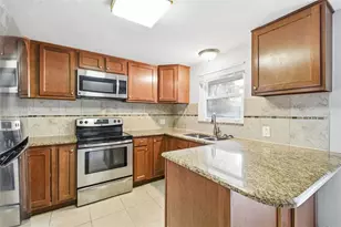 5917 Olive Ave, Sarasota, FL 34231 - Photo 18
