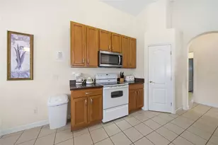 723 Old Bridge Cir, Davenport, FL 33897 - Photo 10