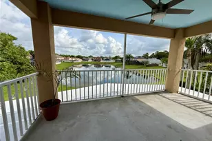 837 Jadestone Cir, Orlando, FL 32828 - Photo 2