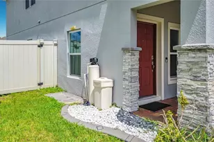 938 Anna Pl, Davenport, FL 33837 - Photo 6
