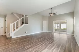 587 Portland Cir, Apopka, FL 32703 - Photo 8