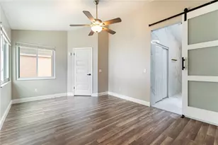 587 Portland Cir, Apopka, FL 32703 - Photo 4