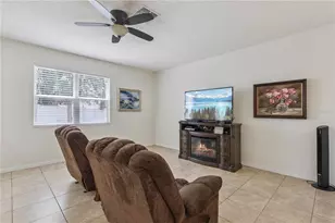1572 Auburn Hills Ct, Tavares, FL 32778 - Photo 10