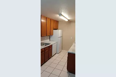 3973 Versailles Drive #3973F, Orlando, FL 32808 - Photo 4