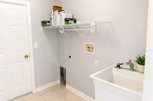 2746 Patrician Cir, Kissimmee, FL 34746 - Photo 4