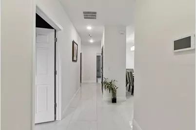 2581 Wadeview Loop, Saint Cloud, FL 34769 - Photo 4