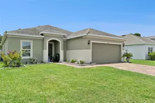 2581 Wadeview Loop, Saint Cloud, FL 34769 - Photo 2