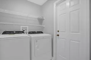 3521 Moss Pointe Pl, Lake Mary, FL 32746 - Photo 12