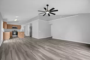 3521 Moss Pointe Pl, Lake Mary, FL 32746 - Photo 10