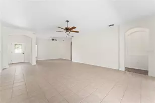 106 Vista Dr, Kissimmee, FL 34759 - Photo 2
