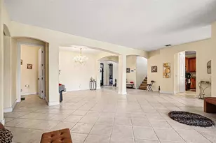 1711 Windward Oaks Ct, Kissimmee, FL 34746 - Photo 4