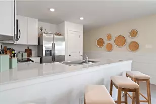 2263 Jennio Dr, Haines City, FL 33844 - Photo 2