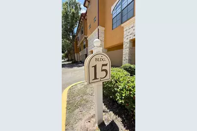 6133 Metrowest Boulevard #105, Orlando, FL 32835 - Photo 4