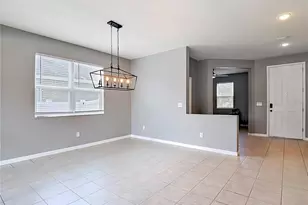 9127 Freedom Hill Dr, Seffner, FL 33584 - Photo 4