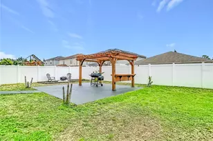 9127 Freedom Hill Dr, Seffner, FL 33584 - Photo 70
