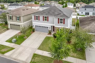 9127 Freedom Hill Dr, Seffner, FL 33584 - Photo 2