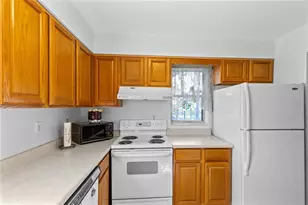 6075 Amberly Ct, Orlando, FL 32822 - Photo 10