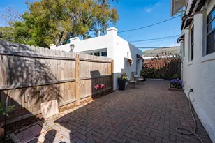 225 Hibiscus Ct, Orlando, FL 32801 - Photo 20