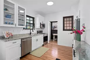 225 Hibiscus Ct, Orlando, FL 32801 - Photo 8