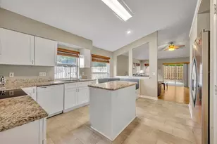 3597 Moss Pointe Pl, Lake Mary, FL 32746 - Photo 4