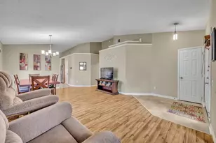 3597 Moss Pointe Pl, Lake Mary, FL 32746 - Photo 6