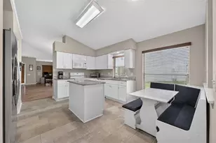 3597 Moss Pointe Pl, Lake Mary, FL 32746 - Photo 4