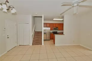 2730 Retreat View Cir, Sanford, FL 32771 - Photo 8