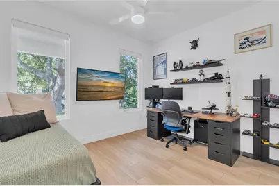 5451 2nd Avenue S, Saint Petersburg, FL 33707 - Photo 30