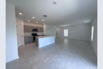 1033 Waterfall Boulevard, Davenport, FL 33837 - Photo 6