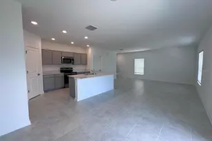 1033 Waterfall Blvd, Davenport, FL 33837 - Photo 6