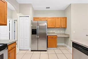 561 Carey Way, Orlando, FL 32825 - Photo 10
