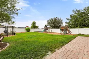 34004 Alameda Dr, Sorrento, FL 32776 - Photo 34