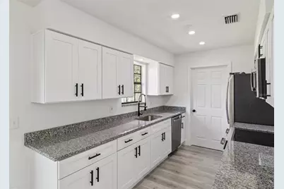 682 De Groodt Road SW, Palm Bay, FL 32908 - Photo 12