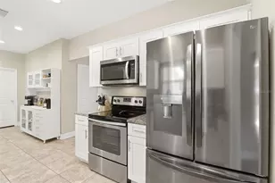 30603 Turnberry Ave, Sorrento, FL 32776 - Photo 18