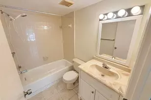 4034 Dream Oak Pl, Tampa, FL 33613 - Photo 8