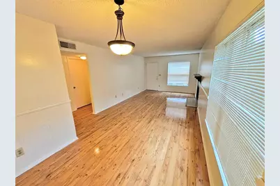 4034 Dream Oak Place #104, Tampa, FL 33613 - Photo 4