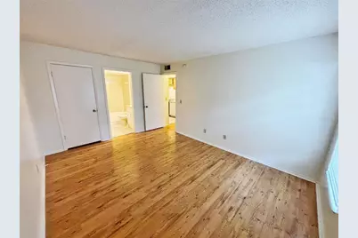 4034 Dream Oak Place #104, Tampa, FL 33613 - Photo 18