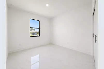117 NW 13th Street, Cape Coral, FL 33993 - Photo 10