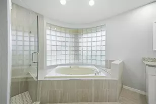 504 Stratfield Dr, Lutz, FL 33549 - Photo 22