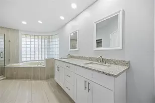 504 Stratfield Dr, Lutz, FL 33549 - Photo 20