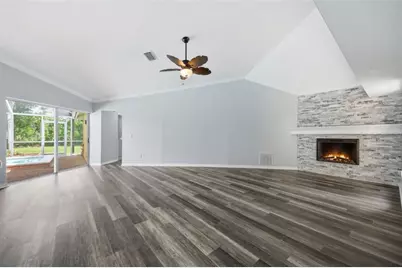 504 Stratfield Drive, Lutz, FL 33549 - Photo 12