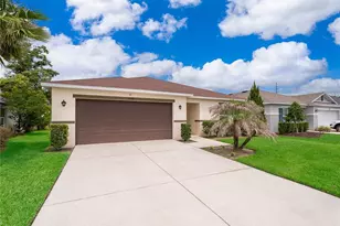 2405 Bulrush Dr, Saint Cloud, FL 34769 - Photo 4