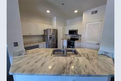 860 N Orange Avenue #213, Orlando, FL 32801 - Photo 18