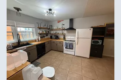 447 Hunter Circle, Kissimmee, FL 34758 - Photo 14