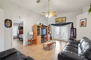 291 Pine Arbor Dr, Orlando, FL 32825 - Photo 4