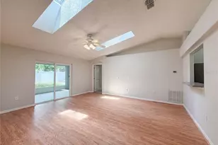 1360 Wildberry Ln, Deltona, FL 32725 - Photo 8